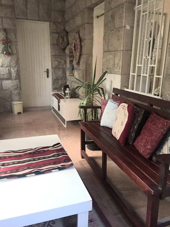 Amman, Apartments/Houses, JOD 4800/year,  Furnished,  1 BR,  Ground Fully Furinshed One Bedroom Apartment With Garden In Jabal Webdeh 00962777688956