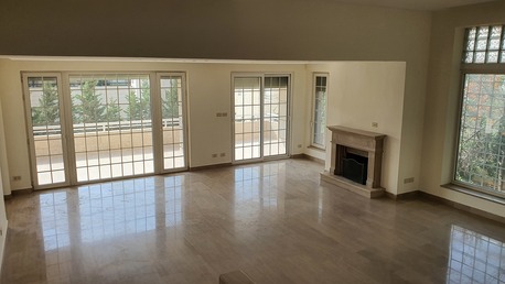 Amman, Apartments/Houses, JOD 65000/year,  4 BR,  Semi Furnished Villa 4B With Big Garden And Pool In 5 Circle 00962777688956