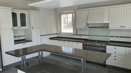 Amman, Apartments/Houses, JOD 65000/year,  4 BR,  Semi Furnished Villa 4B With Big Garden And Pool In 5 Circle 00962777688956