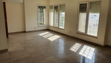 Amman, Apartments/Houses, JOD 65000/year,  4 BR,  Semi Furnished Villa 4B With Big Garden And Pool In 5 Circle 00962777688956