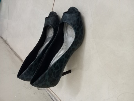 Manama, Clothing & Accessories, BHD 5,  Shoes Slightly Used