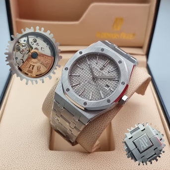 Riyadh, Watches, SAR 550,  Audemars Piguet Watch First Copy Automatic Watch