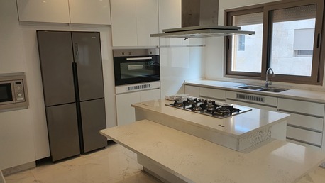 Amman, Apartments/Houses, JOD 15000/year,  3 BR,  Deplux Semi Furnished 3B Master Apart. Two Big Baconlies In Der Ghbar 00962777688956