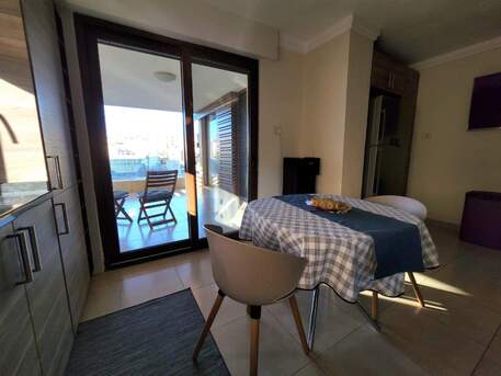 Amman, Apartments/Houses, JOD 12000/year,  Furnished,  3 BR,  Fully Furnished Three Bedroom Apartment With Big Baconly,garden In Shemsani 00962777688956