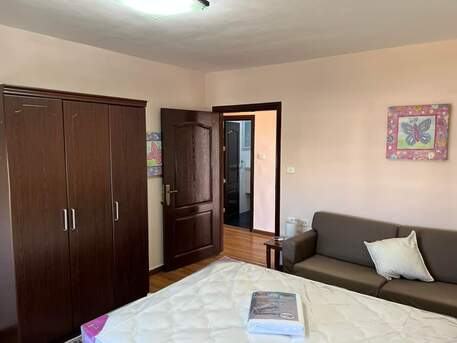 Amman, Apartments/Houses, JOD 9000/year,  Furnished,  2 BR,  Rooftop Fully Furnished 2B With Big Terrace In 8 Circle 00962777688956