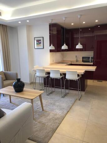 Abdoun, Apartments/Houses, JOD 11000/year,  Furnished,  2 BR,  Fully Furnished Two Bedroom Apartment With Baconly In North Abdoun 00962777688956