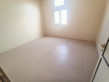 Manama, Apartments/Houses, BHD 250/month,  4 BR,  UN FURNISHED 4 BHK APARTMENT FOR RENT IN KHAMEES -: SUBEER*38185065