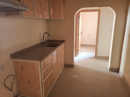 Manama, Apartments/Houses, BHD 150/month,  2 BR,  UN FURNISHED 2 BHK APARTMENT FOR RENT IN KHAMEES -: SUBEER*38185065