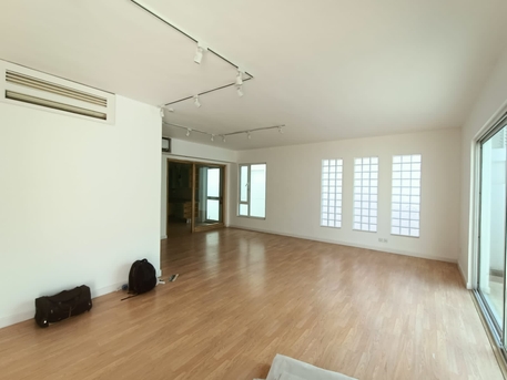 Mahooz, Villas, BHD 1000,  SEMI FURNISHED 4 BHK PRIVATE VILLA FOR RENT IN MAHOOZ:SUBEER*38185065