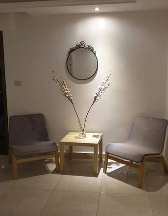 Amman, Apartments/Houses, JOD 10000/year,  Furnished,  3 BR,  Fully Furnished 3B Apartment With Big Terrace In 5 Circle 00962777688956