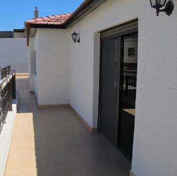 Amman, Apartments/Houses, JOD 10000/year,  Furnished,  3 BR,  Fully Furnished 3B Apartment With Big Terrace In 5 Circle 00962777688956