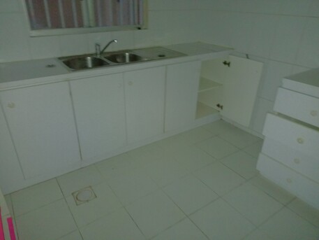 Mahooz, Apartments/Houses, BHD 180/month, 2 BR, SPACIOUS UNFURNISHED 2 BEDROOM APARTMENT FOR RENT IN MAHOOZ-:38185065