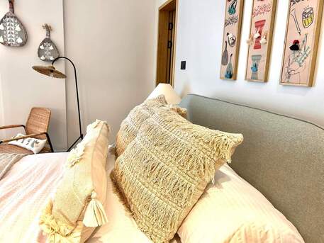 Amman, Apartments/Houses, JOD 4800/year,  Furnished,  Studio,  Fully Furnished Studio Apartment In Area Jabal Webdeh 00962777688956