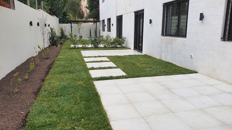 Amman, Apartments/Houses, JOD 19000/year,  3 BR,  Brandnew Semi Furnished Ground Floor Apart. With Big Garden In Shemsani 00962777688956