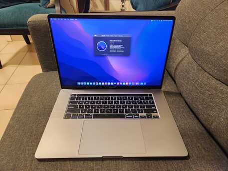 Riyadh, Computers, SAR 4500,  Apple MacBook Pro 16-inch With Touch Bar