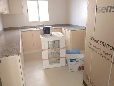 Zinj, Apartments/Houses, BHD 240/month,  2 BR,  SPACIOUS SEMI FURNISHED 2 BHK APARTMENT FOR RENT IN ZINJ -: SUBEER*38185065