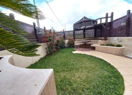 Abdoun, Apartments/Houses, JOD 18000/month,  Furnished,  3 BR,  Ground Fully Furinshed 3B Apartment With Big Garden In Abdoun 00962777688956