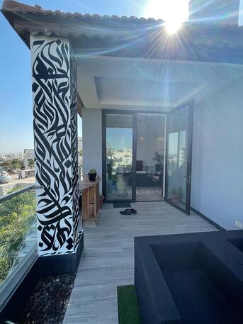 Amman, Apartments/Houses, JOD 12000/year,  Furnished,  1 BR,  Roof Top Fully Furnished One Bedroom Apart With Big Terrace In Shemsani 00962777688956