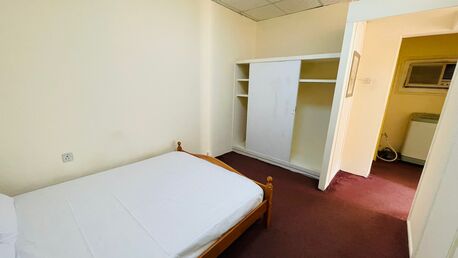 Adliya, Apartments, Flats, Houses & Villas, BHD 200/month,  Furnished,  1 BR,  FULLY FURNISHED 1 BEDROOM FLAT WITH UNLIMITED EWA