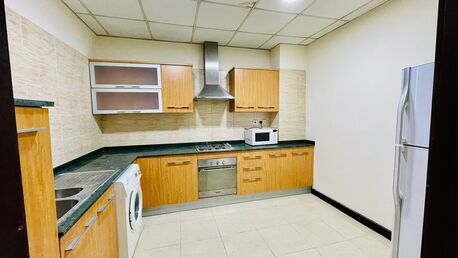 Adliya, Apartments, Flats, Houses & Villas, BHD 400/month,  Furnished,  2 BR,  FULLY FURNISHED 2 BEDROOM FLAT WITH EWA