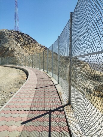 Riyadh, Construction, Fence Working