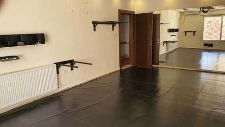 Amman, Apartments/Houses, JOD 7500/year,  Furnished,  2 BR,  Ground Fully Furinshed 2B Apart With Baconlies And Garden N Khalda 00962777688956