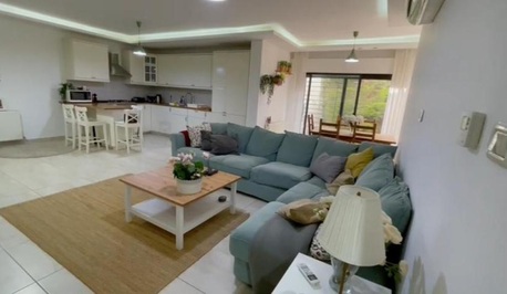 Abdoun, Apartments/Houses, JOD 10000/year,  Furnished,  2 BR,  Ground Fully Furinshed 2B Apartment With Outside Garden In Abdoun 00962777688956