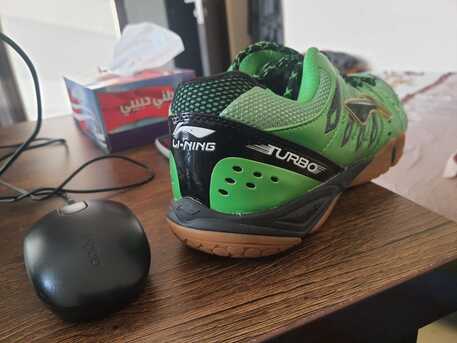 Sanabis, Sporting Goods, BHD 15,  Linings Turbo Badminton Shoes.