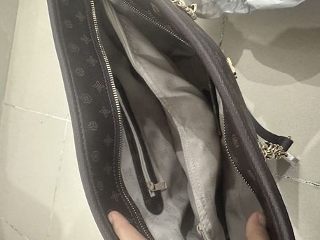 Jeddah, Health & Beauty Items, SAR 175,  Purse