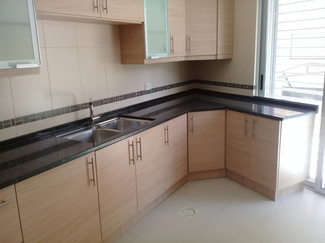 Amman, Apartments/Houses, JOD 14000/year,  3 BR,  Ground Floor Semi Furnished 3B Apart With Garden In 5 Circle 00962777688956