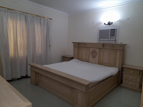 Juffair, Apartments/Houses, BHD 350/month,  Furnished,  3 BR,  Special OFFER:  3BR.Family Building. Internet. Housekeeping. Pool.Gym. Parking : TONY