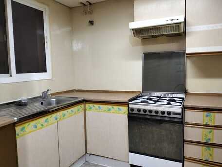 Juffair, Apartments/Houses, BHD 260/month,  2 BR,  110 Sq. Meter,  260bd-2bhk Juffair Semi Furnished With Ewa Cap
