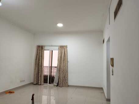 Juffair, Apartments/Houses, BHD 260/month,  2 BR,  110 Sq. Meter,  260bd-2bhk Juffair Semi Furnished With Ewa Cap