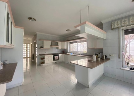 Abdoun, Apartments/Houses, JOD 75000/year,  Furnished,  5 BR,  Villa Fully Furnished 5B With Big Garden In Abdoun 00962777688956