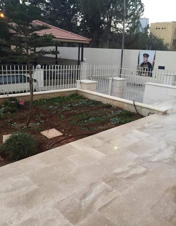 Abdoun, Apartments/Houses, JOD 7200/year,  Furnished,  2 BR,  Ground Fully Furinshed 2B Apartment With Outside Garden In Abdoun 00962777688956