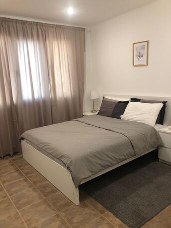Kuwait City, Labor/Moving, 3 Bedroom Furnished Apartment In Sharq At 650KD One Bedroom 325KD