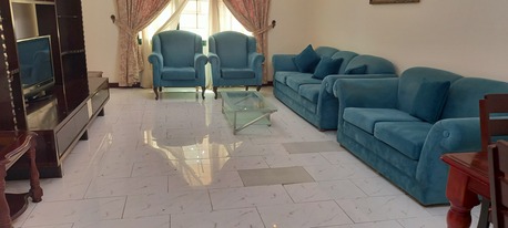 Juffair, Apartments/Houses, BHD 300/month,  2 BR,  Spacious Family Apartment: Closed Kitchen. Gas Cooking. Internet. Pool.Gym: TONY