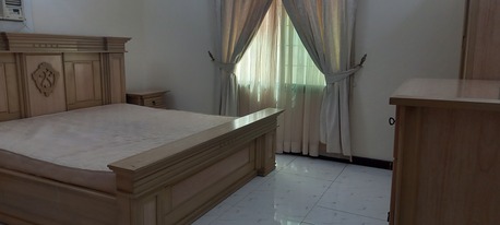 Juffair, Apartments/Houses, BHD 300/month,  2 BR,  Spacious Family Apartment: Closed Kitchen. Gas Cooking. Internet. Pool.Gym: TONY