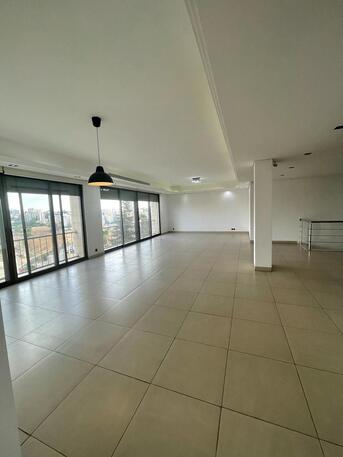 Abdoun, Apartments/Houses, JOD 24000/year,  3 BR,  Ground Deplux Semi Furnished 3B Apart With Garden In Abdoun 00962777688956