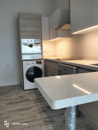 Adliya, Apartments/Houses, BHD 300/month,  2 BR,  100 Sq. Meter,  Brand New 2bhk Semi Furnished  With Gym