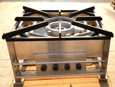 Al Malaz, Materials, SAR 20000,  New Charvet High Perfomance Gas Stove 4 Crowns Burner On Sale