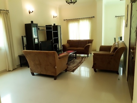 Juffair, Apartments/Houses, BHD 430/month,  Furnished,  3 BR,  Spacious Furnished Family Apartment:GAS Cooking. Balcony. Closed Kitchen. 3Baths. Pool.Gym