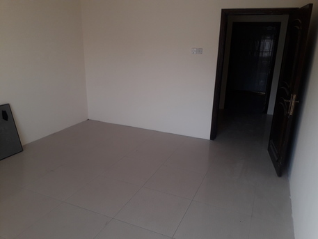Manama, Apartments/Houses, BHD 180/month,  2 BR,  110 Sq. Meter,  2 Bhk Unfurnished Flat Available In Manama Call Aleena