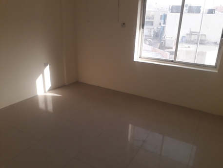 Manama, Apartments/Houses, BHD 180/month,  2 BR,  110 Sq. Meter,  2 Bhk Unfurnished Flat Available In Manama Call Aleena