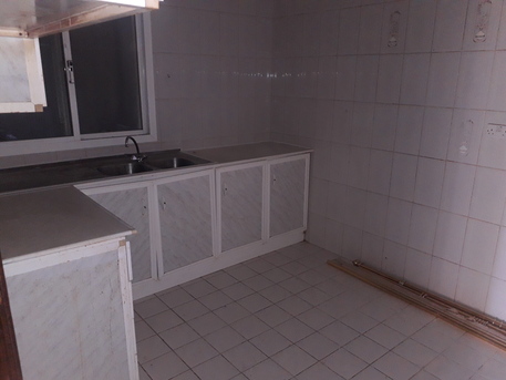 Manama, Apartments/Houses, BHD 180/month,  2 BR,  110 Sq. Meter,  2 Bhk Unfurnished Flat Available In Manama Call Aleena
