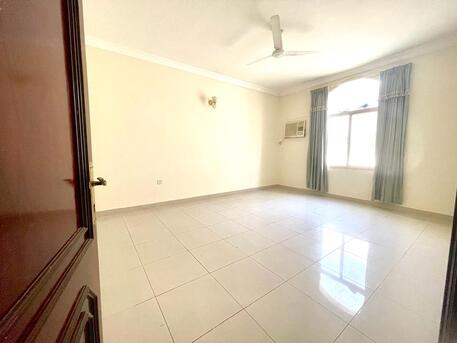 Mahooz, Apartments/Houses, BHD 290/month,  2 BR,  Semifurnish 2bhk Flat For Rent With Ewa