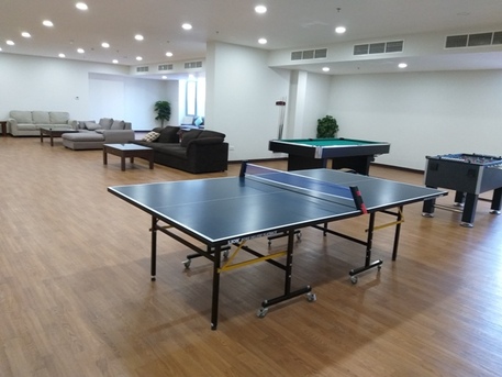 Juffair, Apartments/Houses, BHD 300/month,  Furnished,  1 BR,  Spacious  SEA View 1BR Apartment: BALCONY. Internet. (1BR 260 BD-375 BD Available) TONY