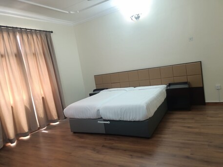 Juffair, Apartments/Houses, BHD 400/month,  Furnished,  3 BR,  Spacious 3BR Apartments. Gas Cooking Range. Balcony. Internet.Pool.Gym.Parking:TONY