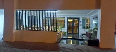 Sanabis, Apartments/Houses, BHD 300/month,  Furnished,  1 BR,  Superb Brand New Modern  Apartment. Opp. Dana Mall.  All Facilities :TONY