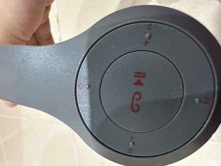 Jeddah, Electronics, SAR 25,  Headphones